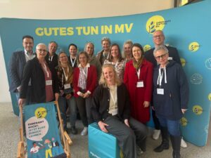 Gruppenbild der Engagementfördernden Akteure des Landkreises Mecklenburgische Seenplatte